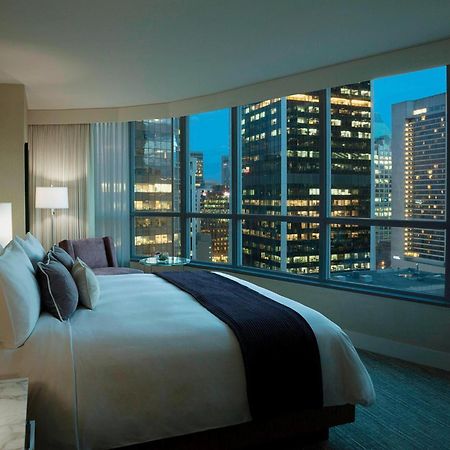 Vancouver Marriott Pinnacle Downtown Hotel Экстерьер фото