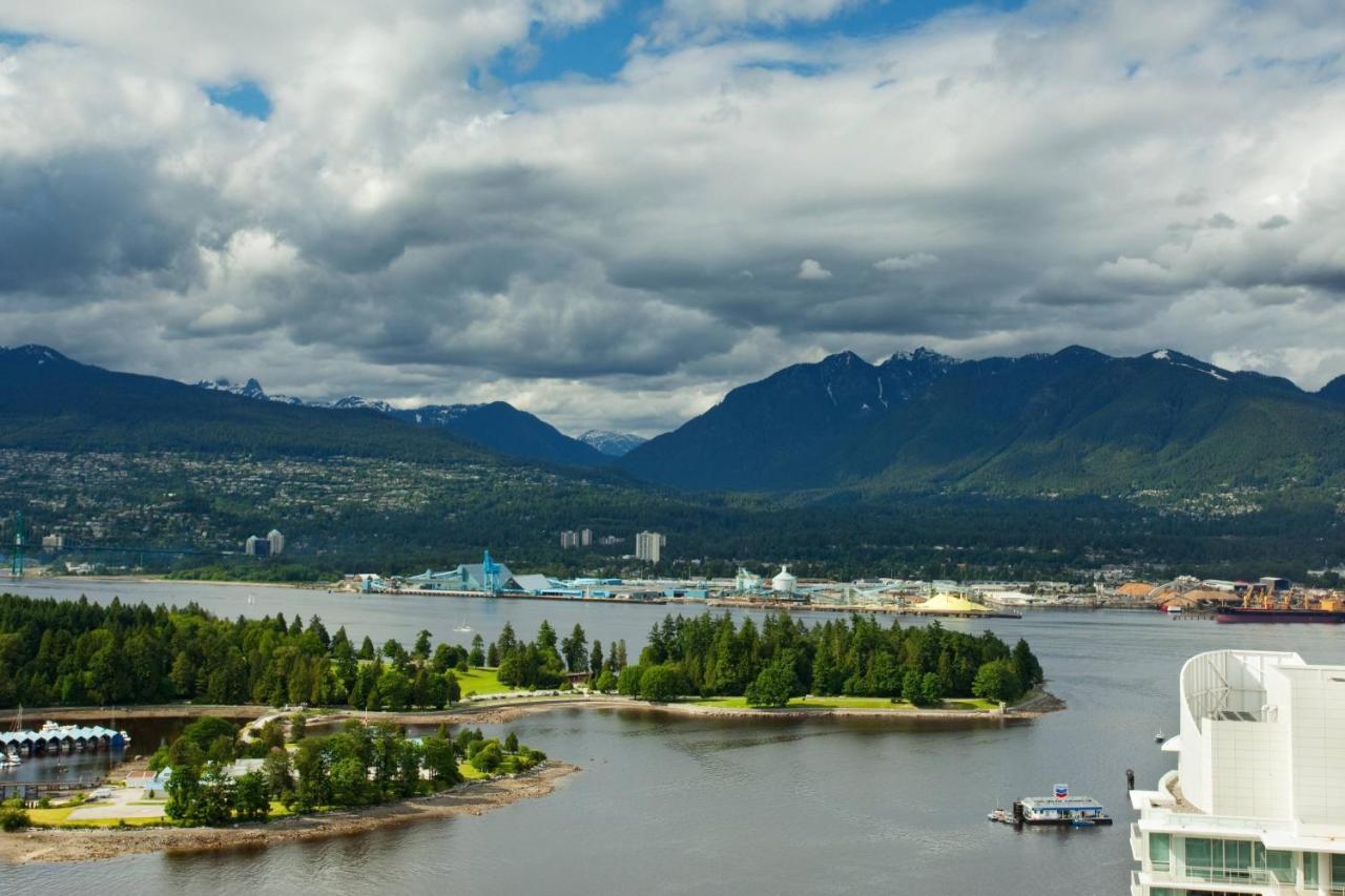 Vancouver Marriott Pinnacle Downtown Hotel Экстерьер фото