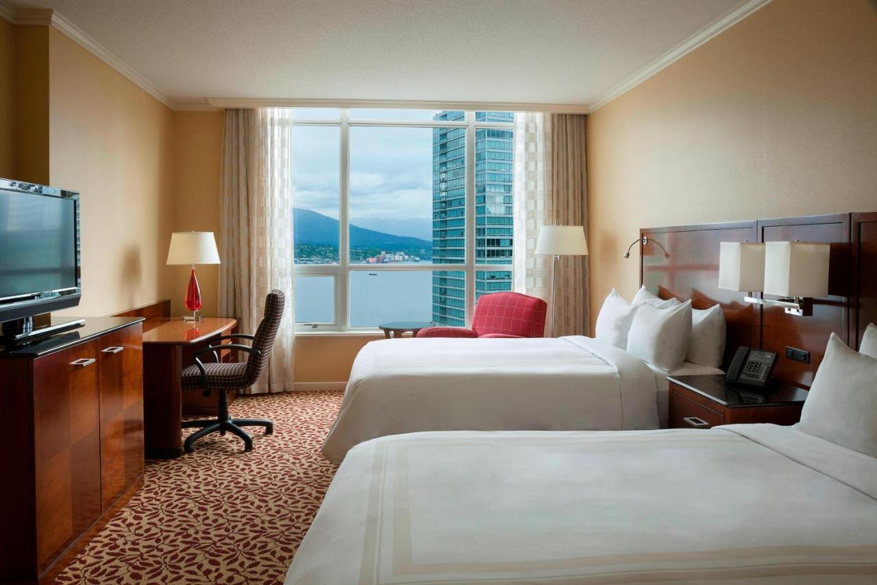 Vancouver Marriott Pinnacle Downtown Hotel Экстерьер фото